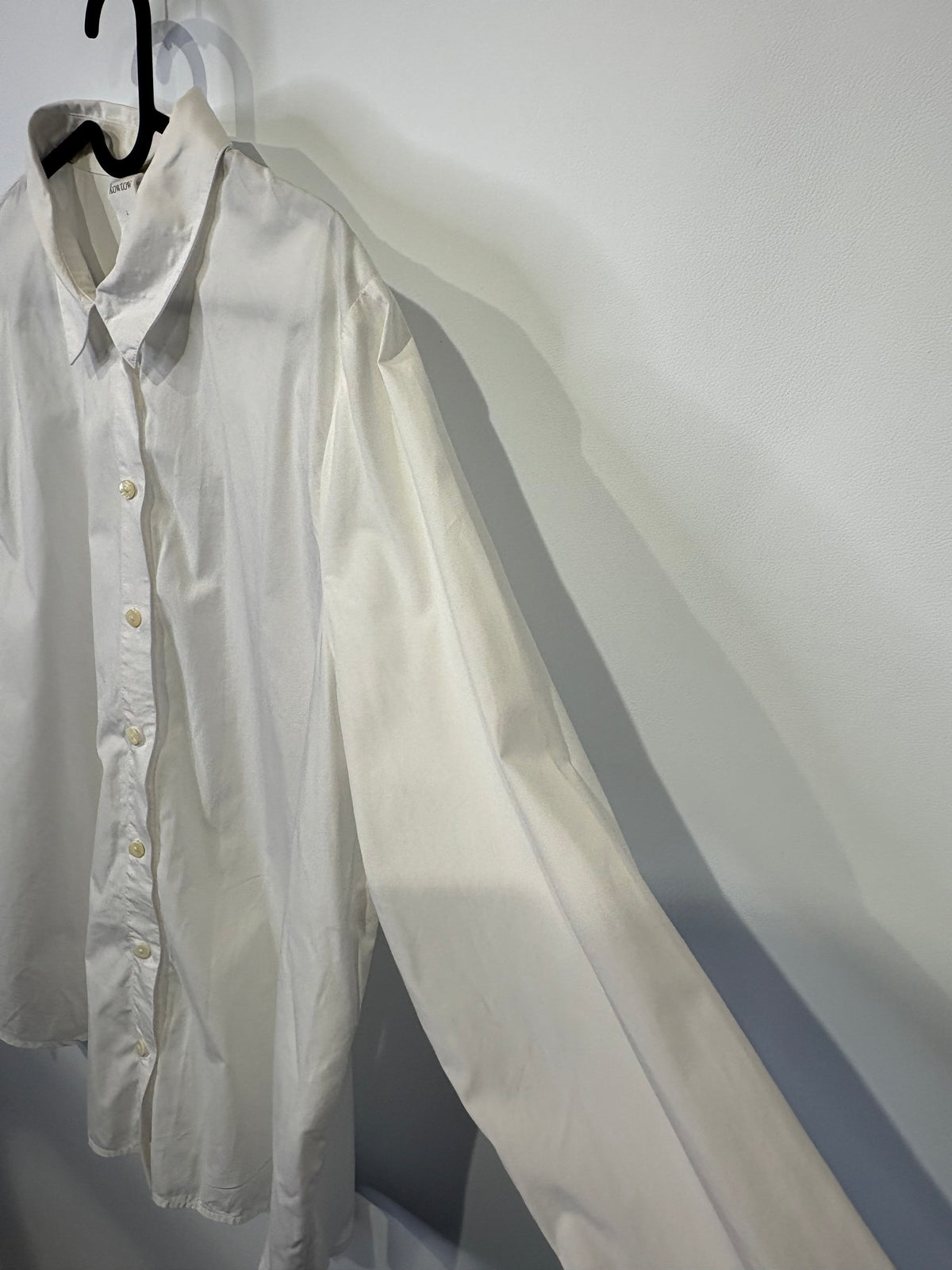 Kowtow Daily Shirt - L (RRP $199)