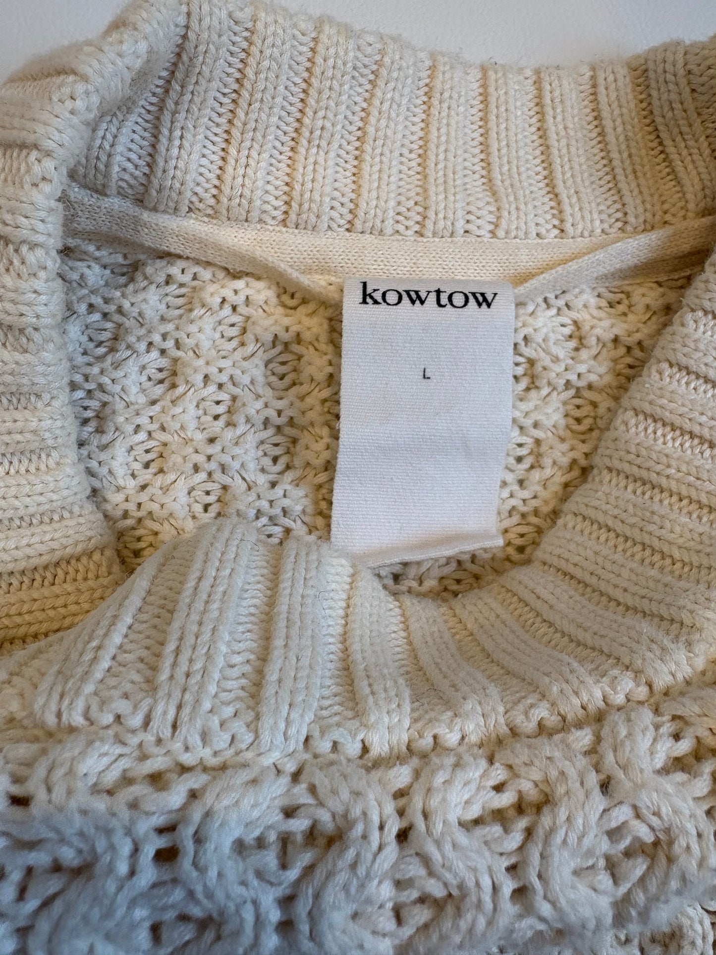 Kowtow Pioneer Crew - L