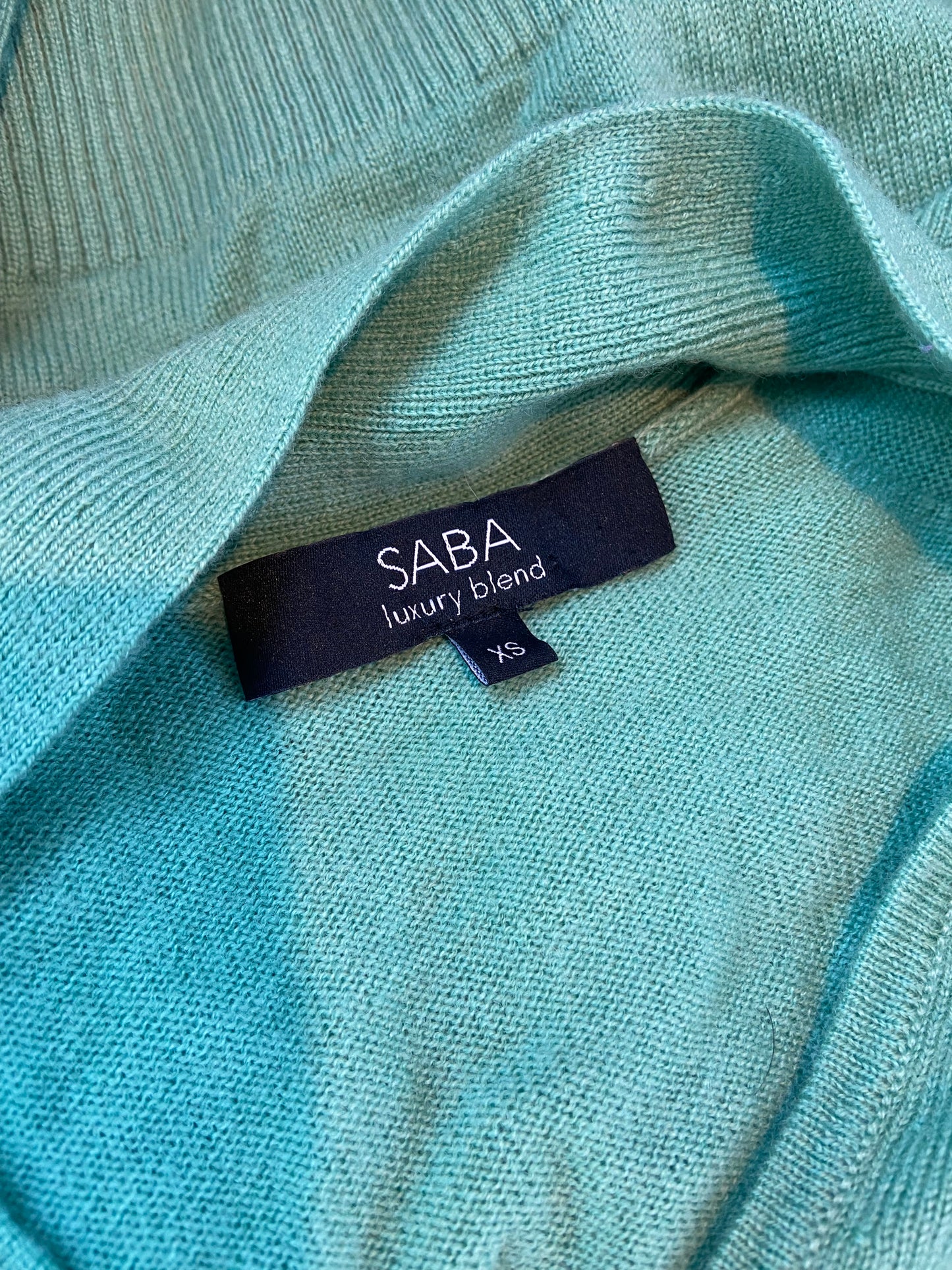 Saba Knit - 91% wool / 9% cashmere