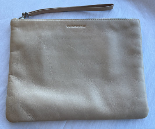 Country Road Pouch