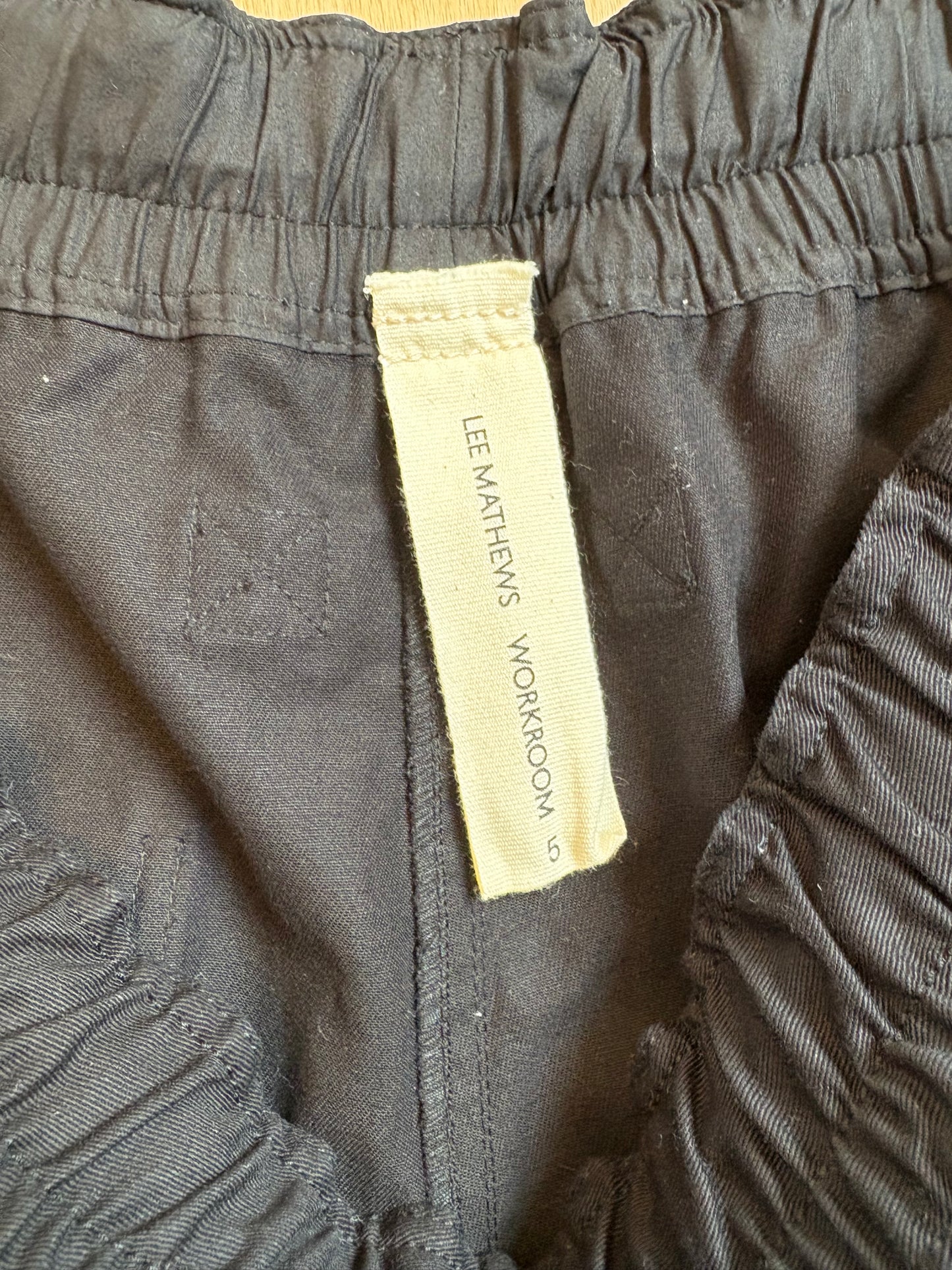 Lee Mathews Drill elasticated-waist shorts - Black - Size 5 (NZ.14 - 16)
