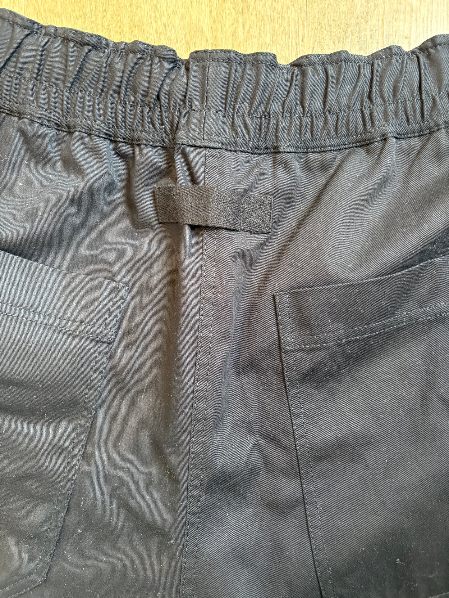 Lee Mathews Drill elasticated-waist shorts - Black - Size 5 (NZ.14 - 16)