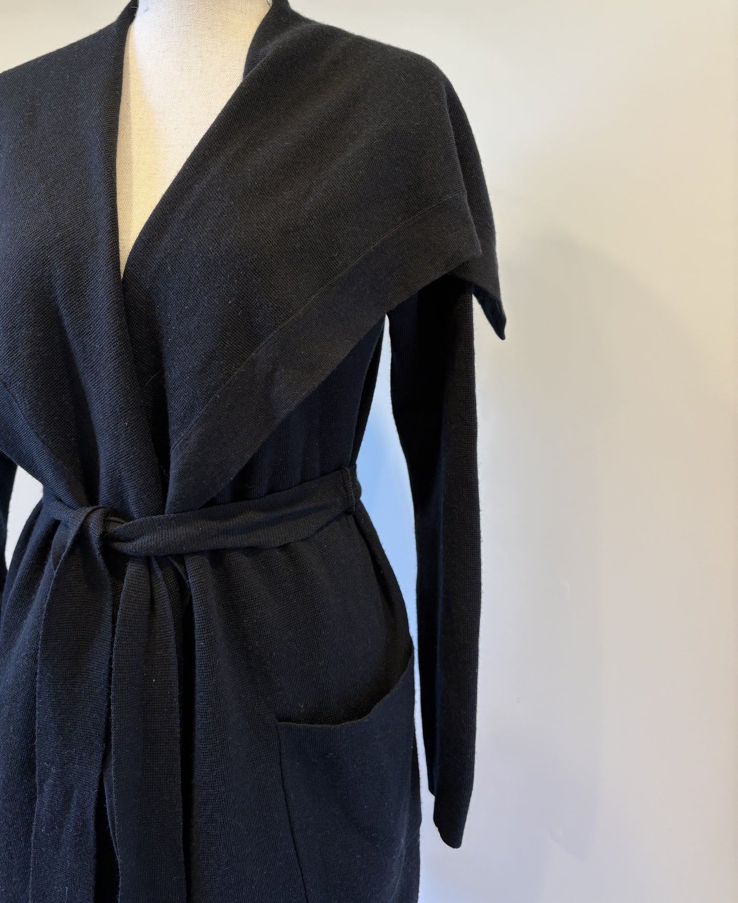 Witchery Cardie - XS