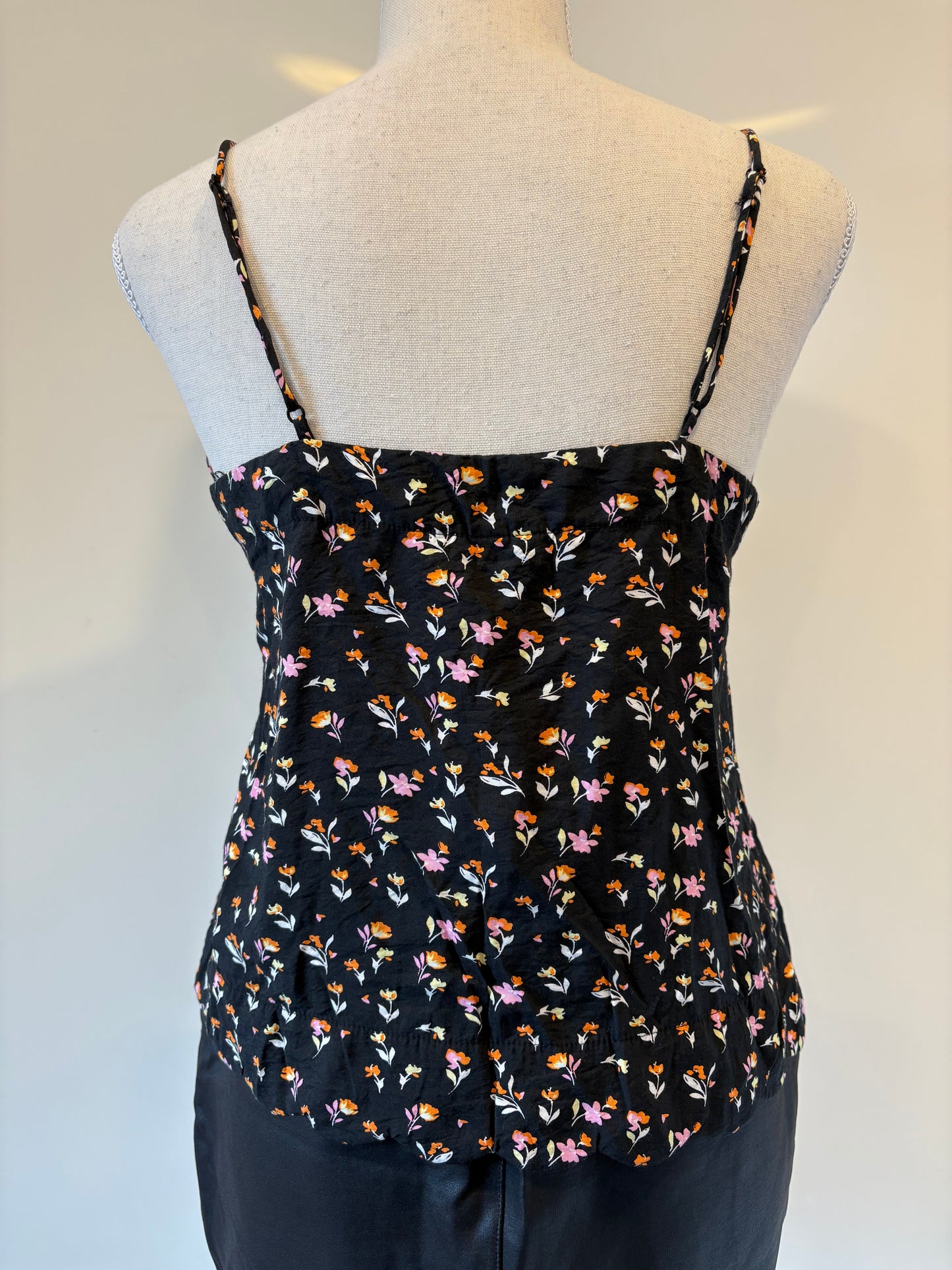 Vero Moda Floral Top - XS