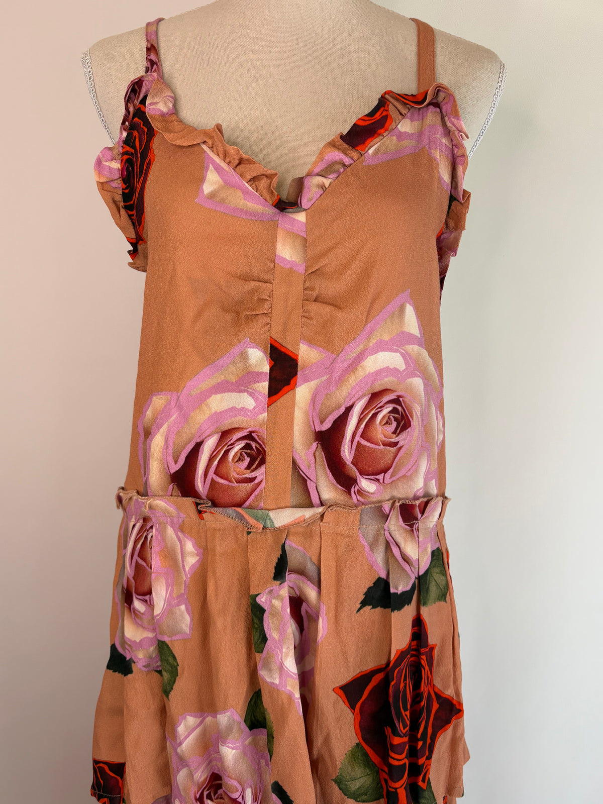 Salasai Florentine Dress - M (RRP $400)