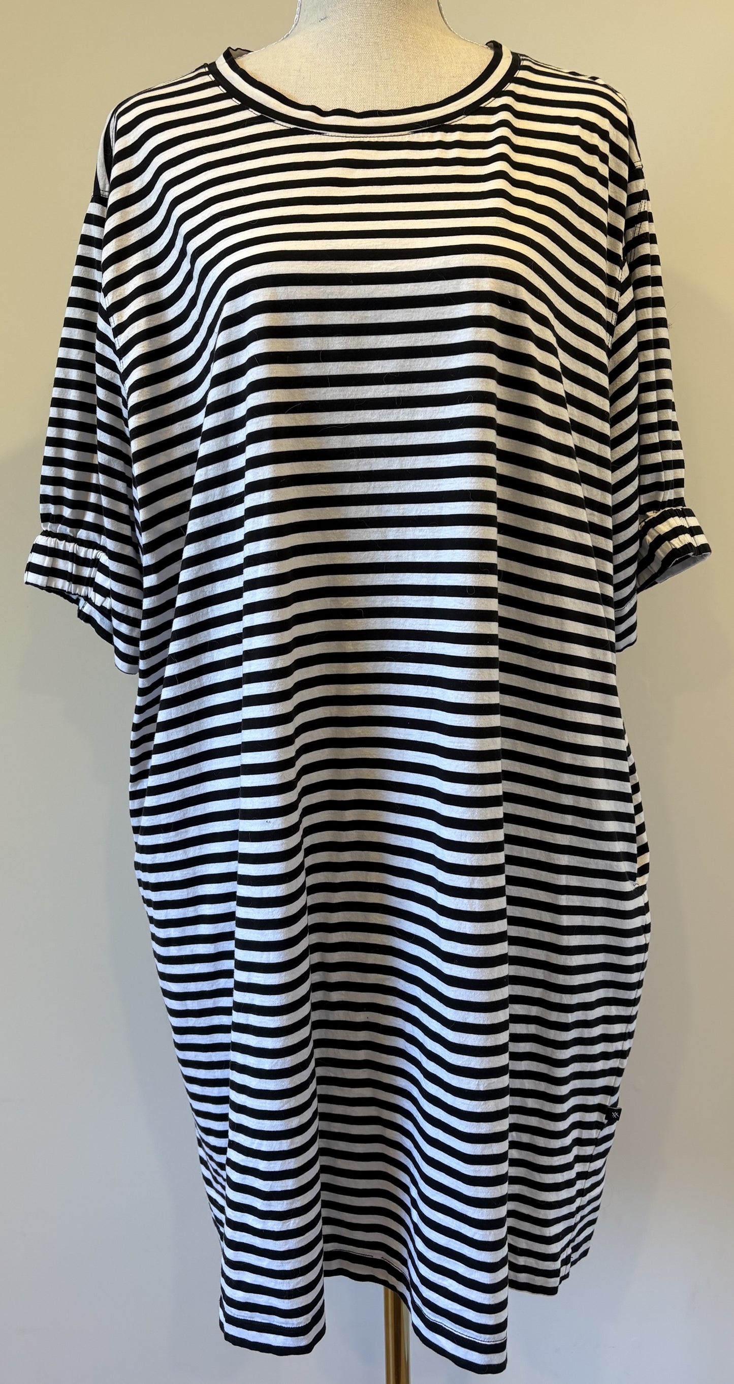 Moochi Threaded Dress - L