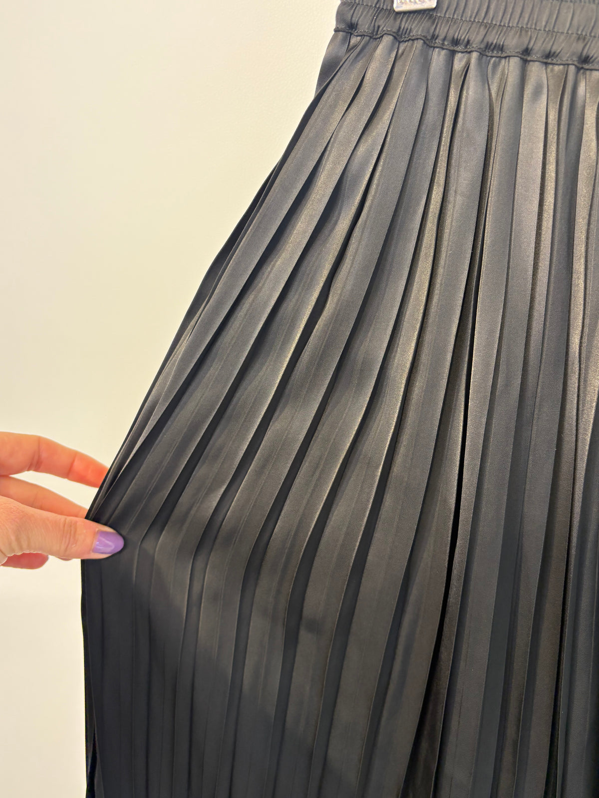 Max Pleated Skirt - 10