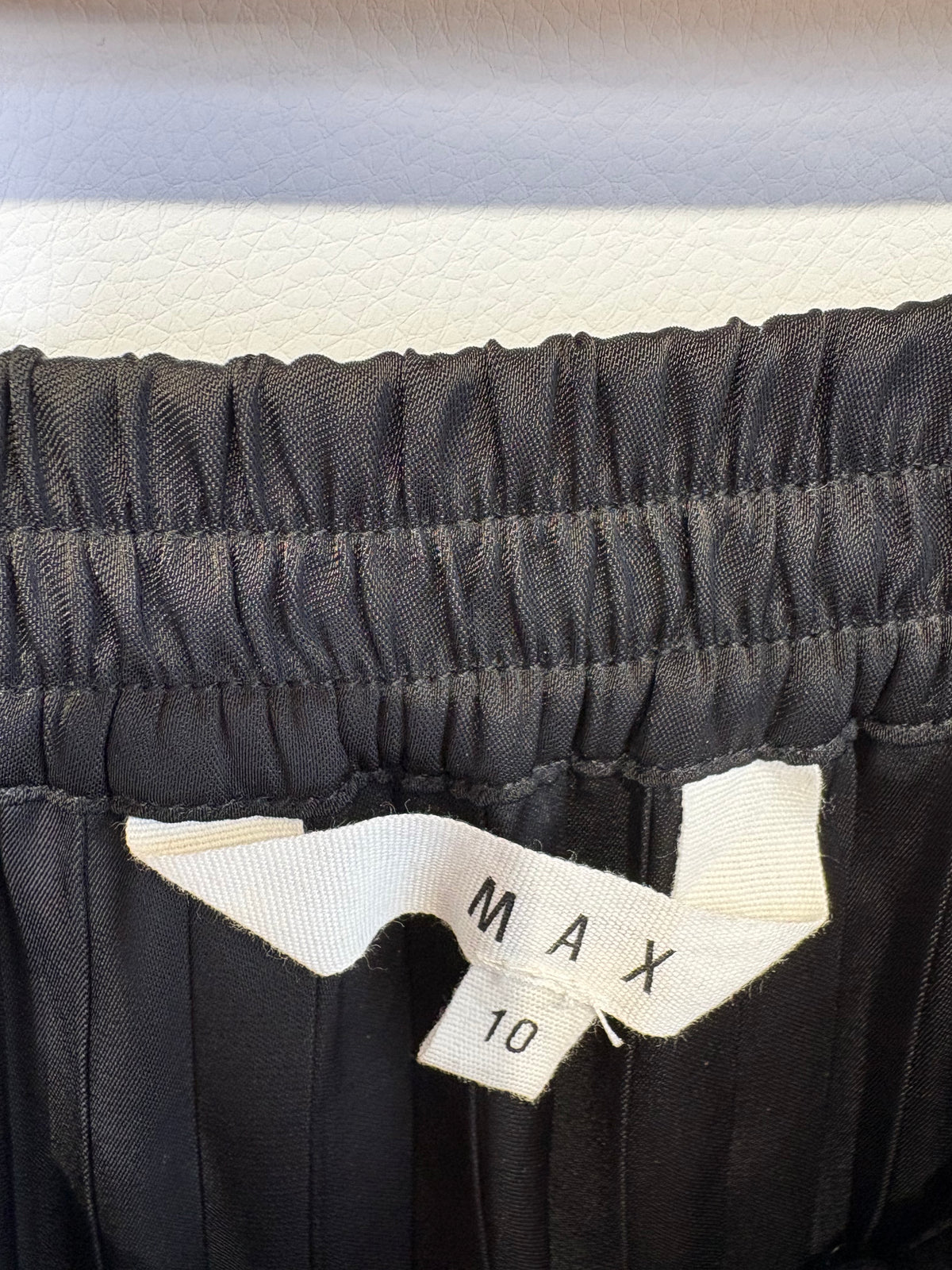 Max Pleated Skirt - 10