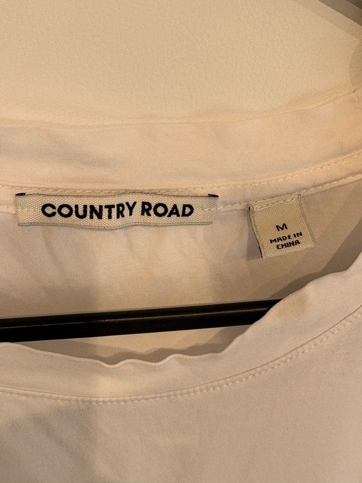 Country Road White Tee - M