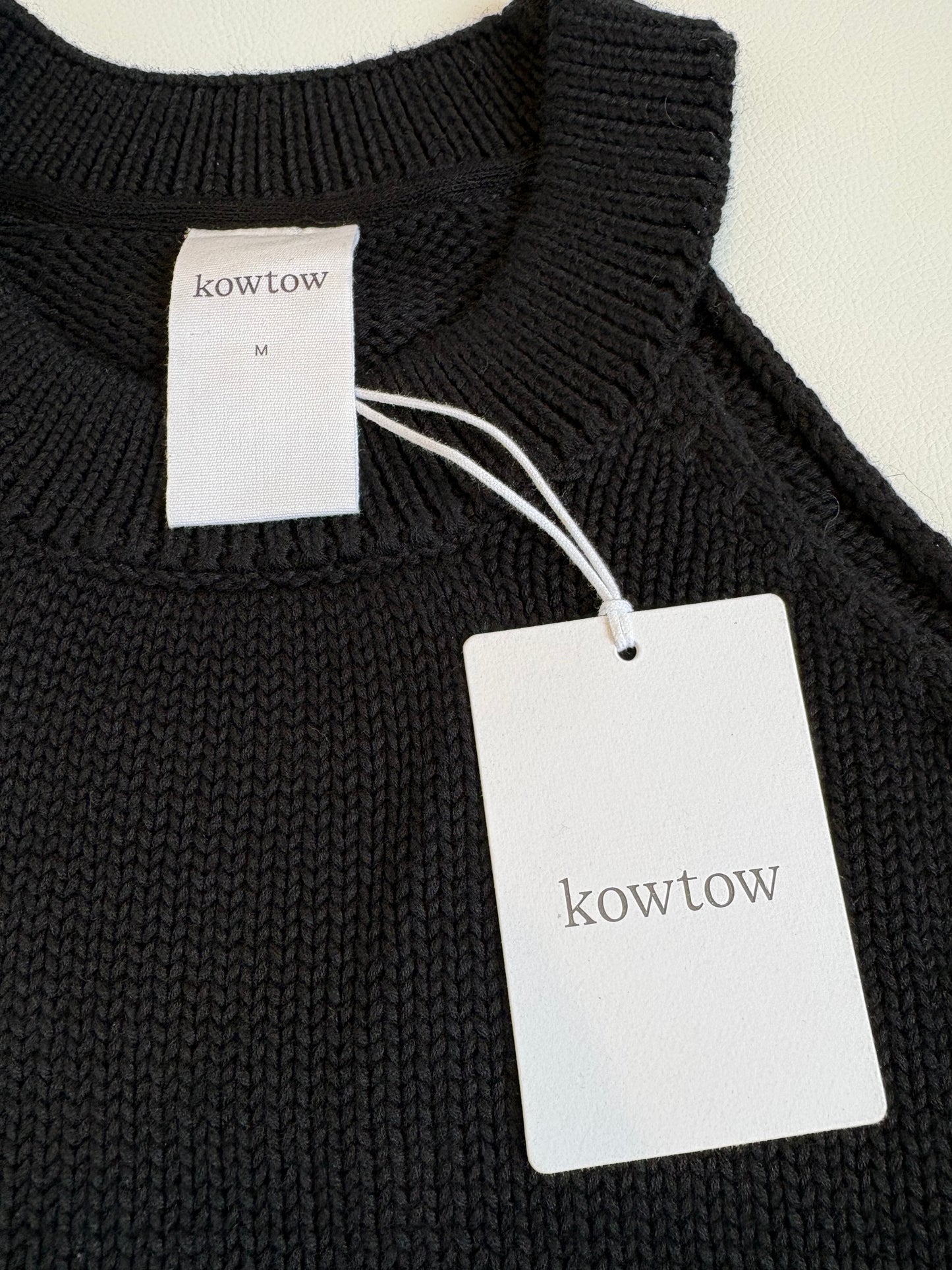Kowtow Ebony Singlet Black - M