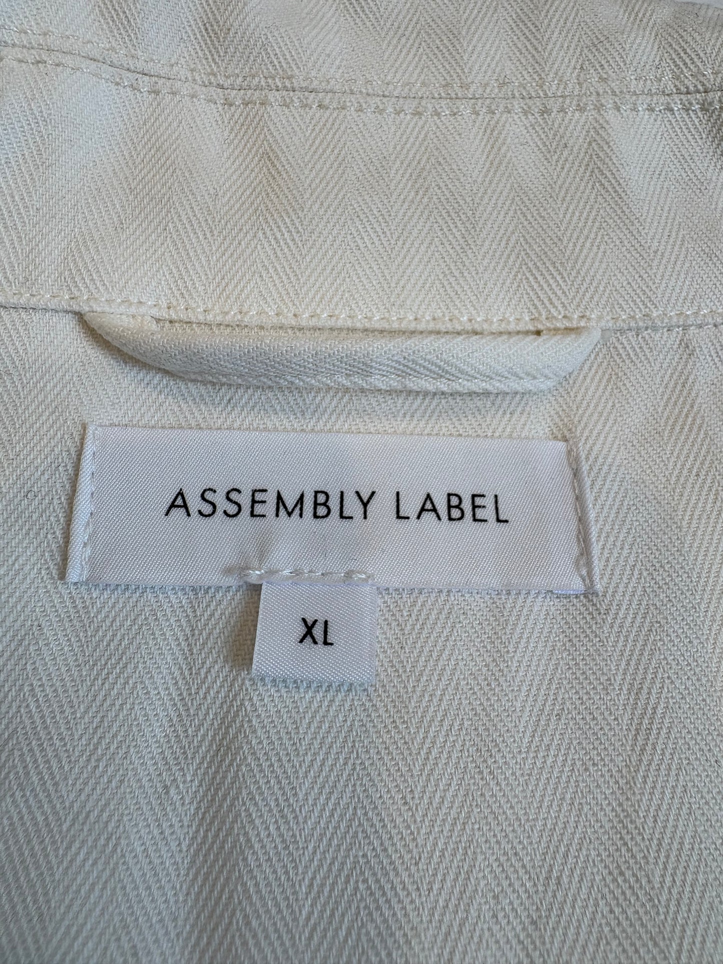 Assembly Label Jacket - XL