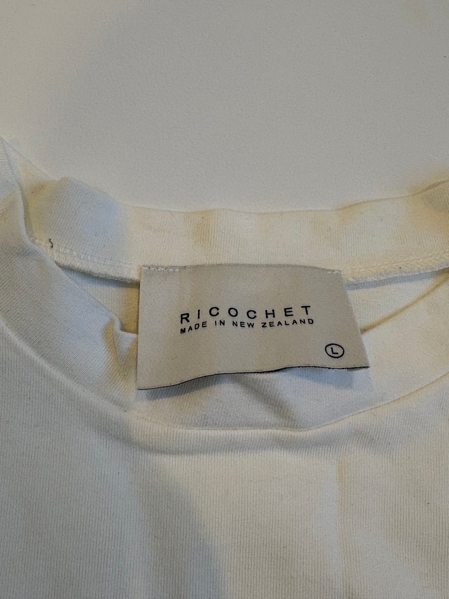 Ricochet Tee - L