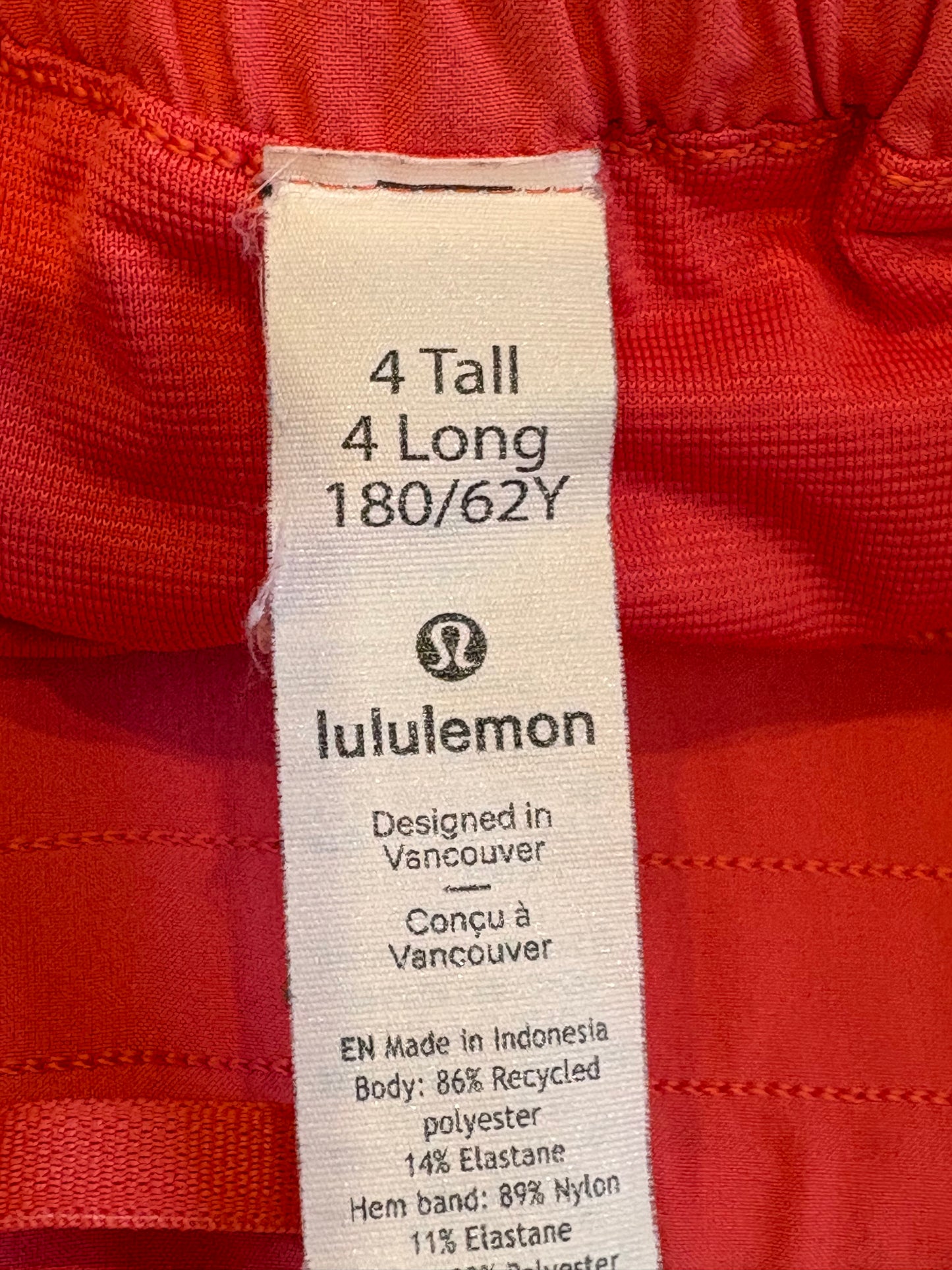 Lululemon Hotty Hot Shorts - Lululemon Size 4 = NZ8