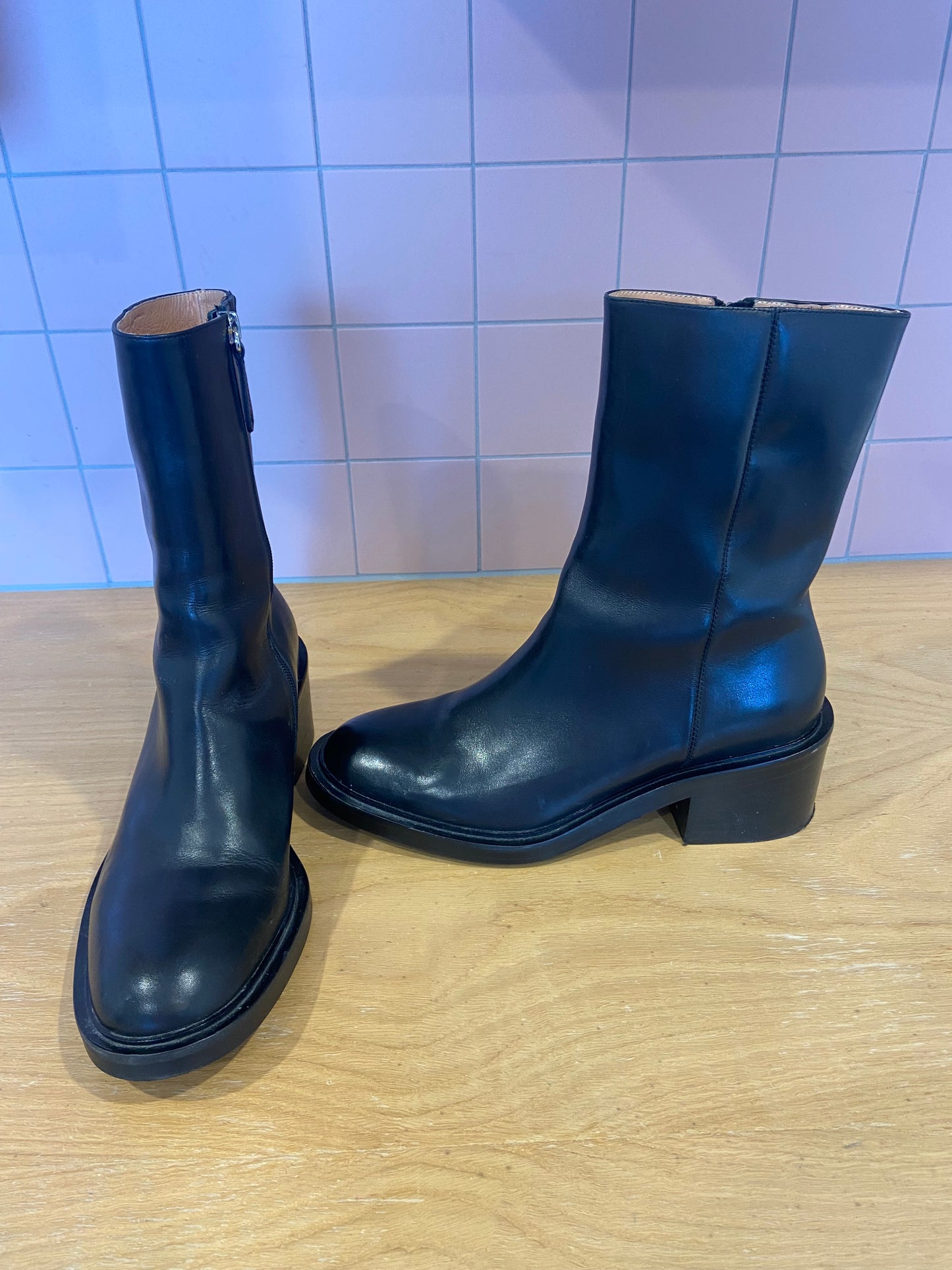 Alias Mae Boots - 40