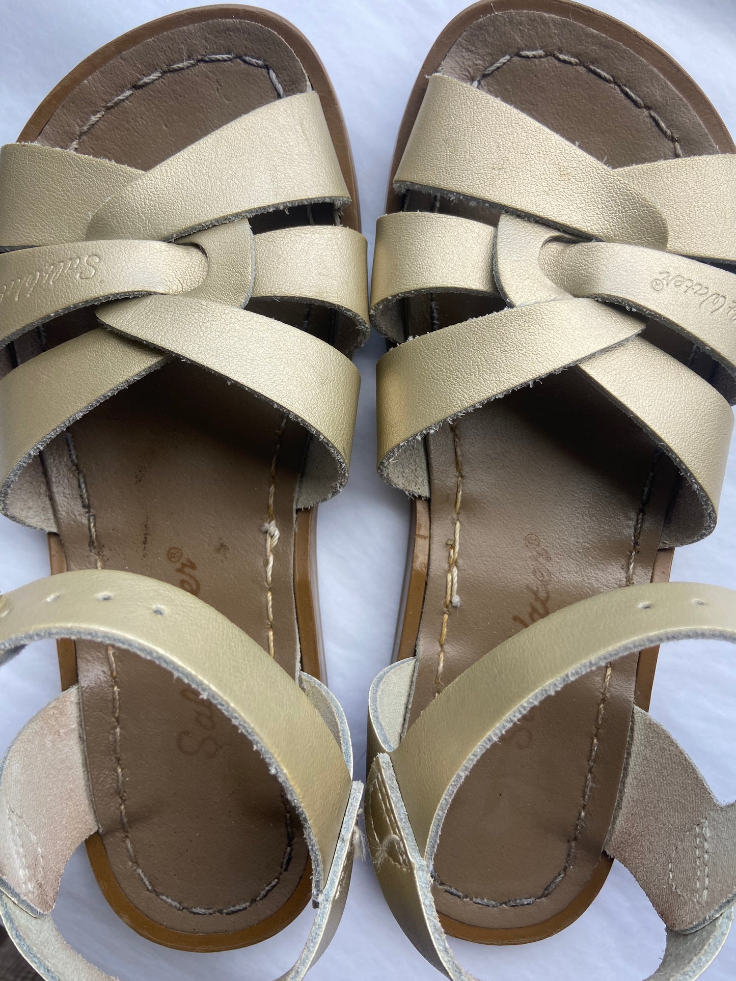 KIDS - Gold Salt Water Sandals - Size 1