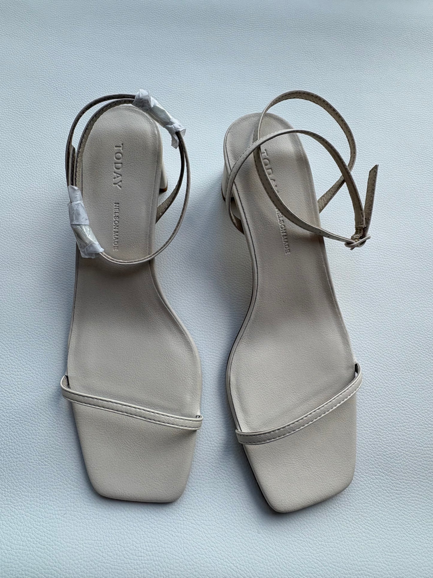 Nelson Made Strappy Mini Block Cream Sandal - 40