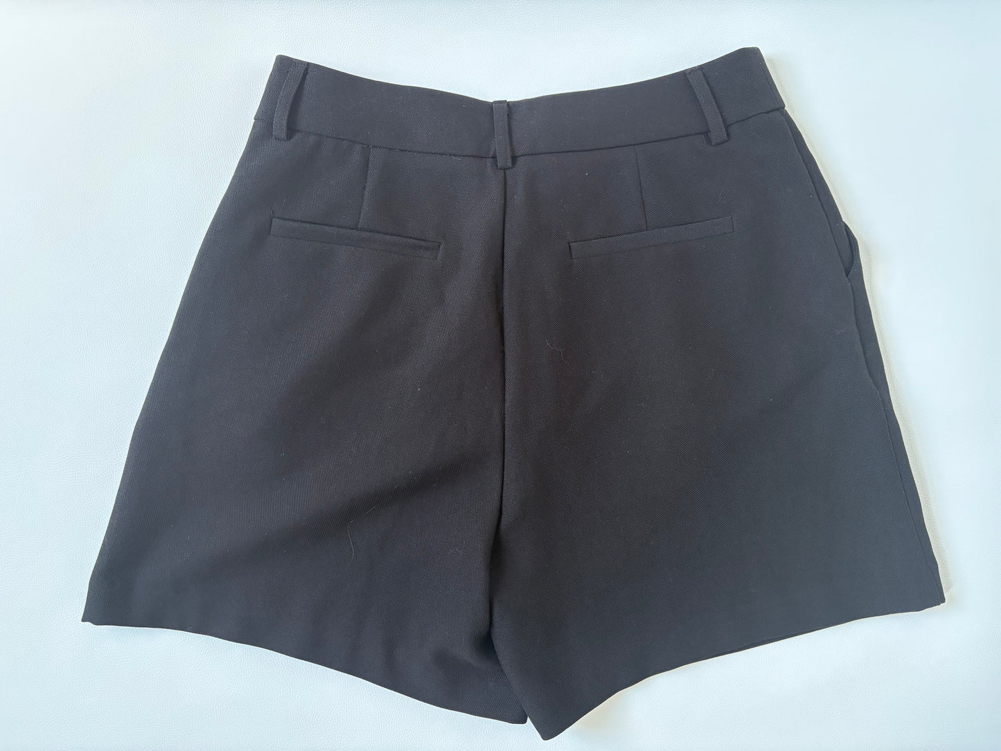 Decjuba Shorts - 12