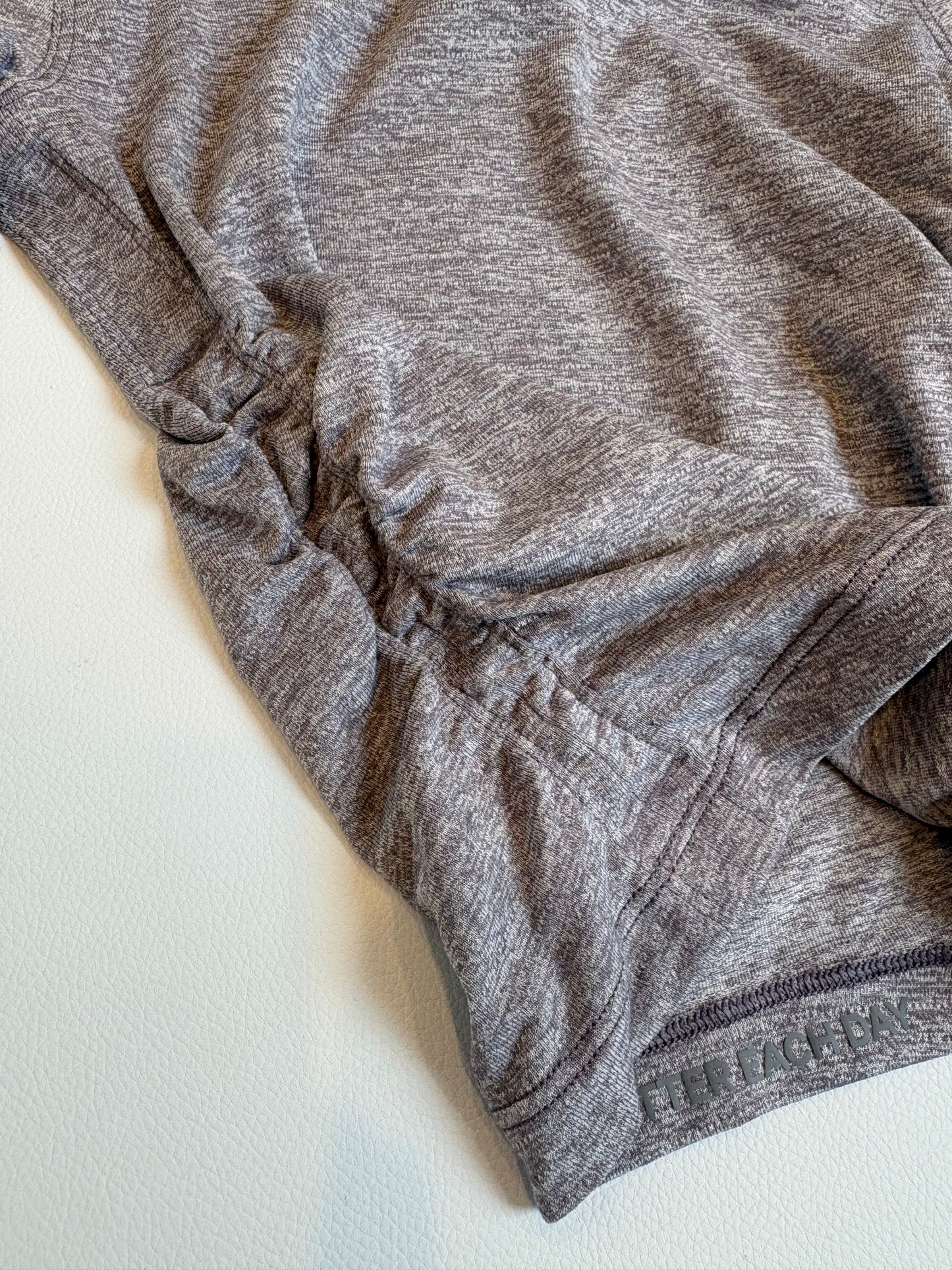 Lululemon Tee - 0 (NZ 4)